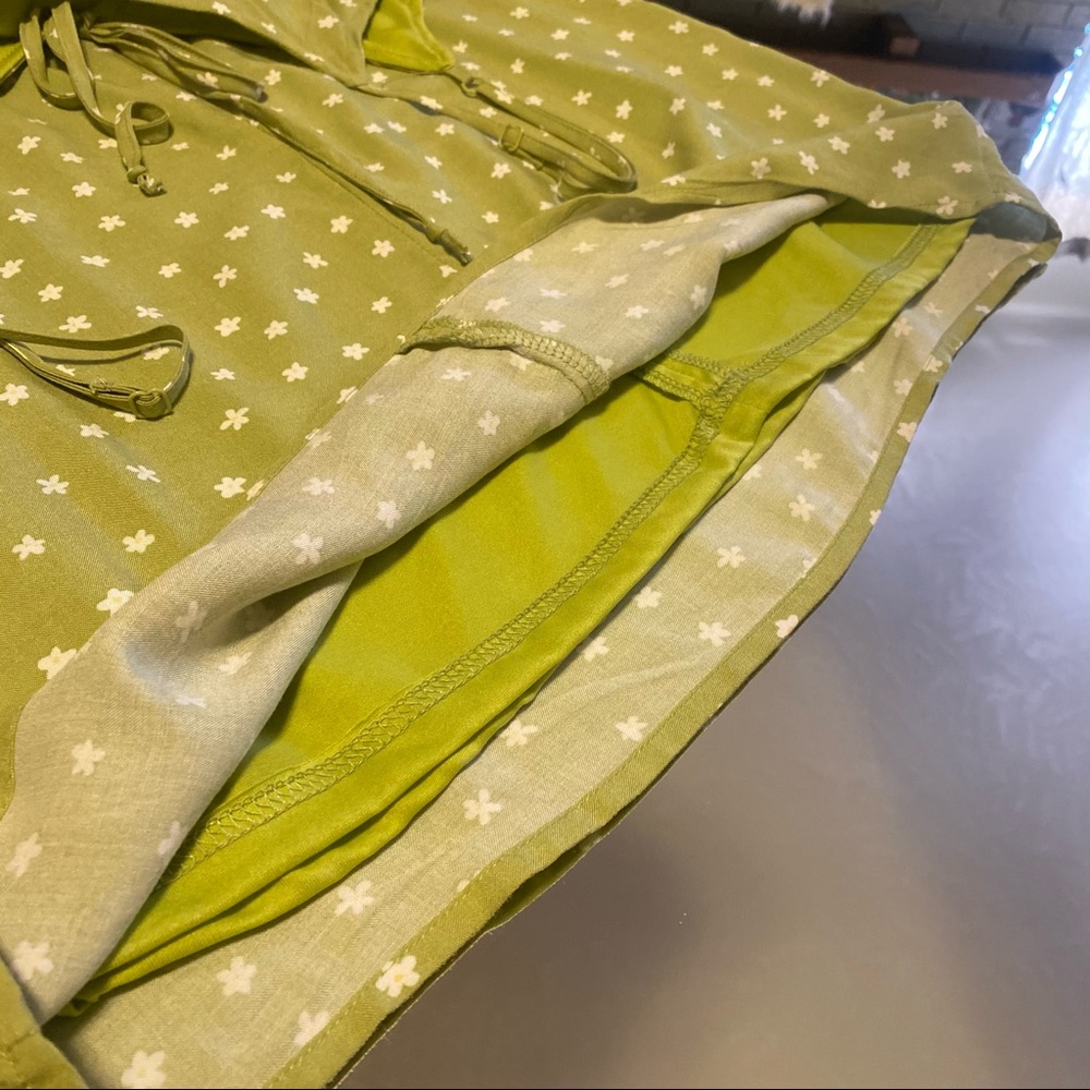 L.A. hearts green floral dress PacSun sz s back tie